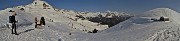 69 Scesi alla  Casera d'Alpe Aga (1759 m) con vista sulla Costa d'Ancogno